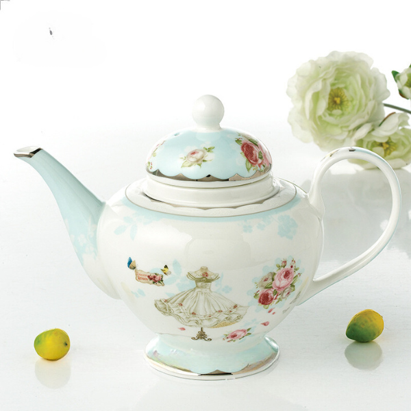 Théière en Porcelaine Anglaise - Soraphia