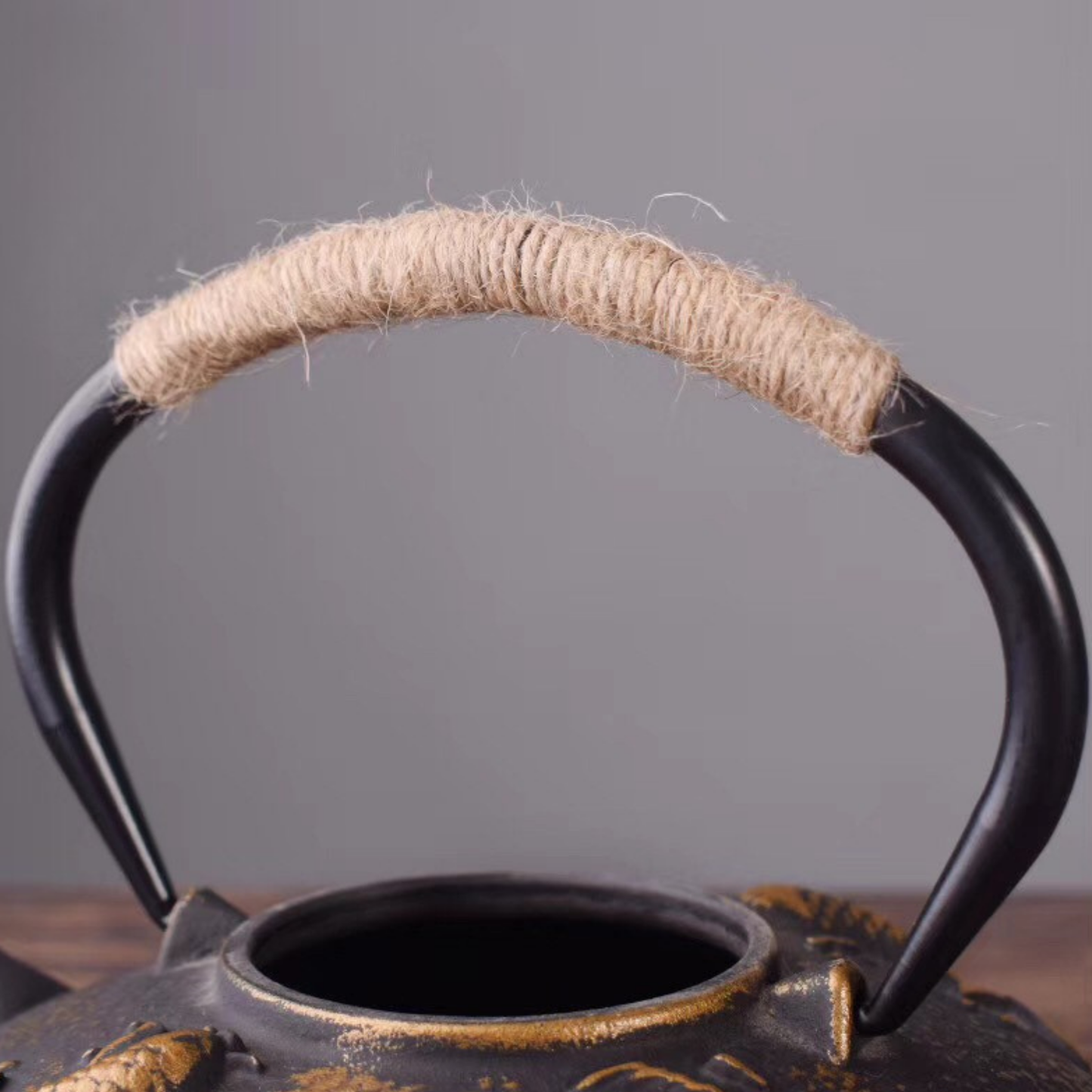 Théière Plate en Fonte Japonaise - Suibin