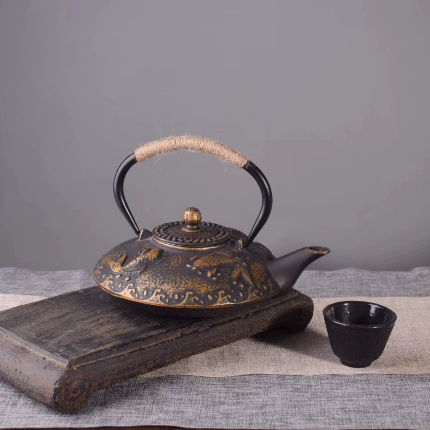 Théière Plate en Fonte Japonaise - Suibin