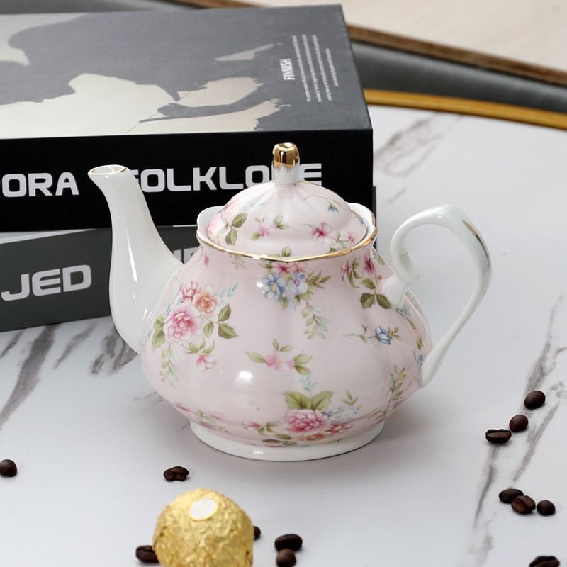 Théière en Porcelaine Anglaise - Aerylia