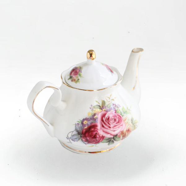 Théière en Porcelaine Anglaise "Fiora"