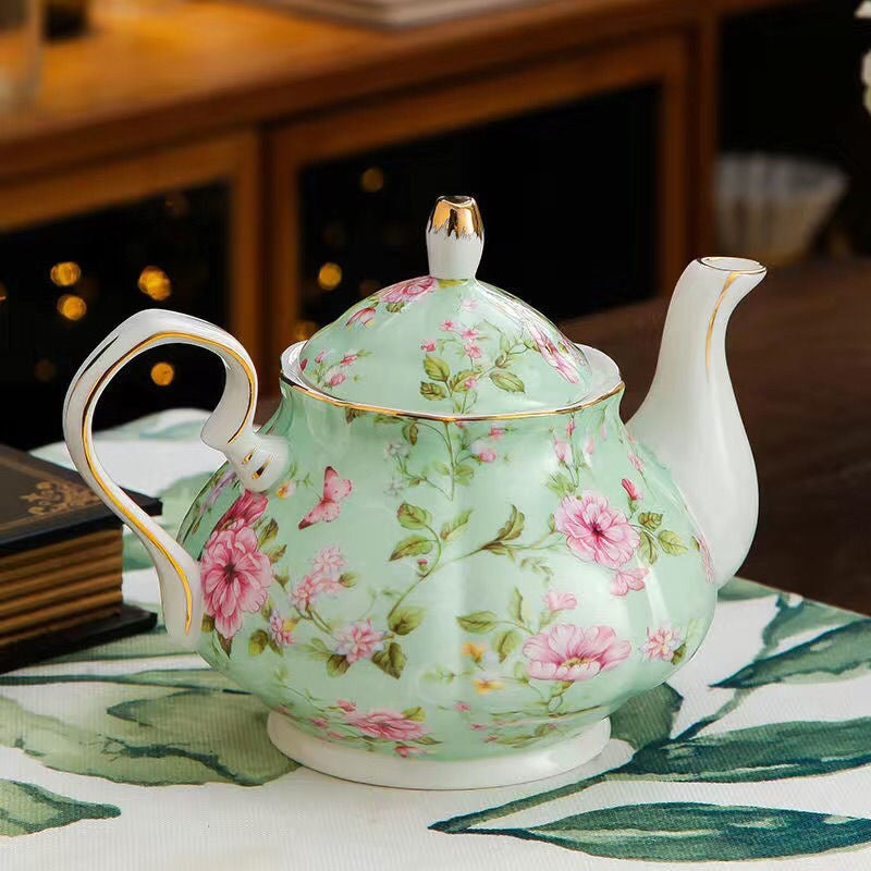 Théière en Porcelaine Anglaise "Aerylia"