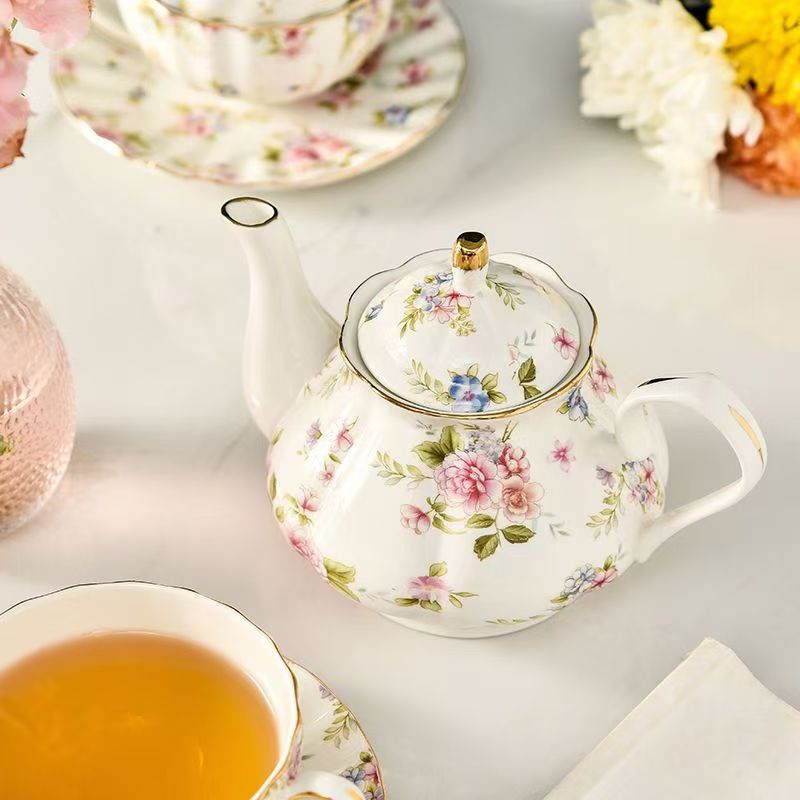 Théière en Porcelaine Anglaise - Amicia
