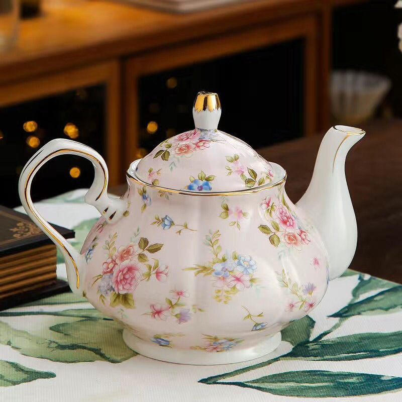 Théière en Porcelaine Anglaise "Aerylia"